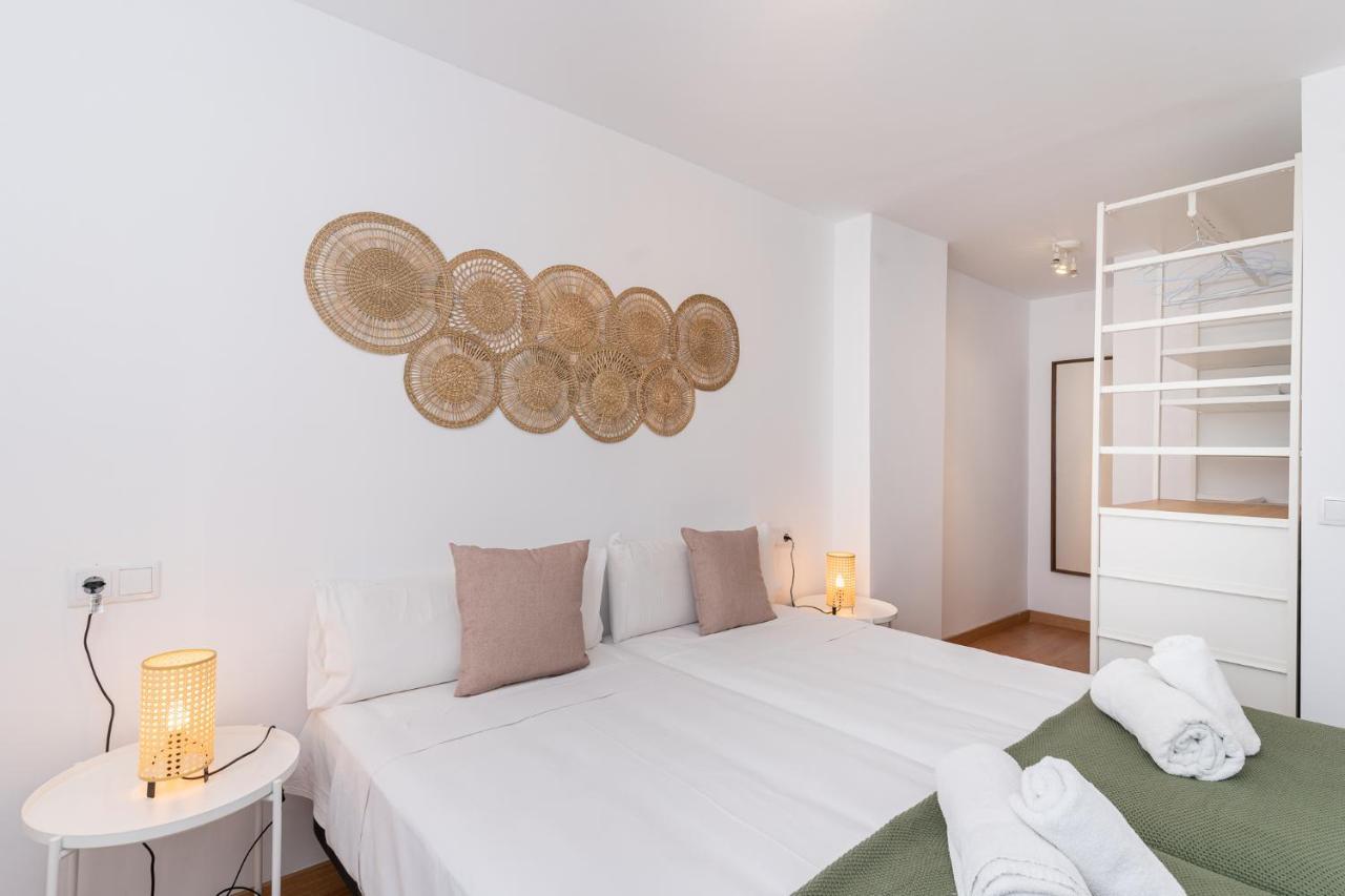 Monko Picasso Apartment Torremolinos Bagian luar foto